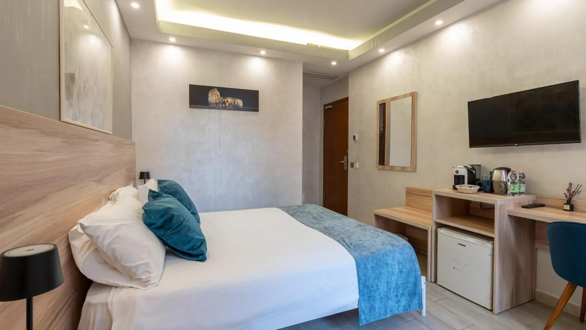Bed & Breakfast Drago D'Oro Guesthouse - Accross From Metro Vittorio Emanuele