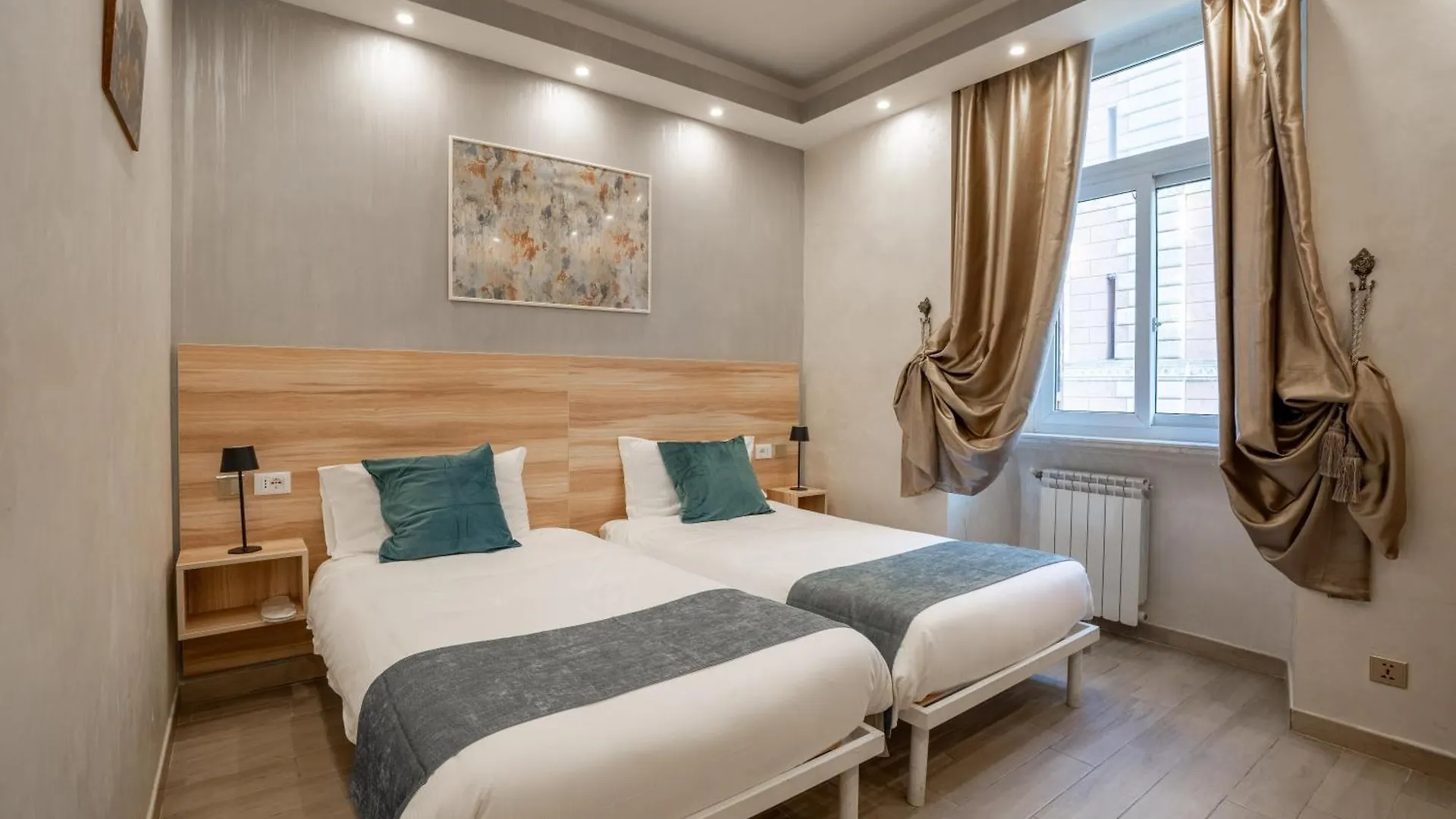 Drago D'Oro Guesthouse - Accross From Metro Vittorio Emanuele Bed & Breakfast